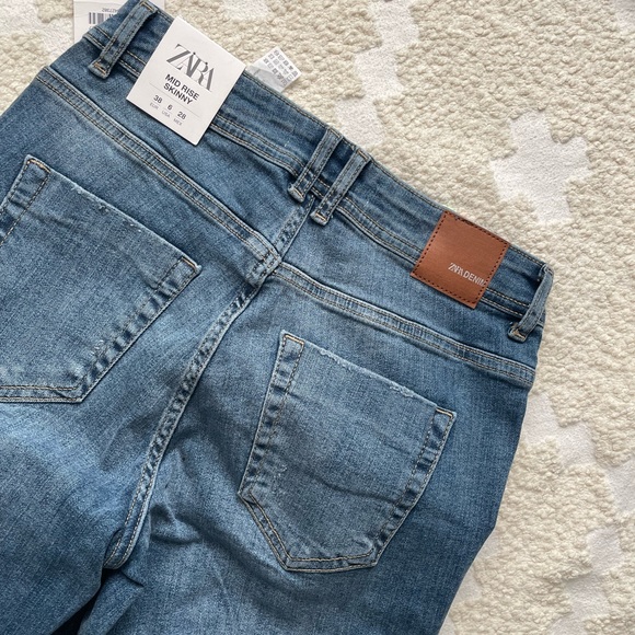 Studded jeans - Picture 8 of 8